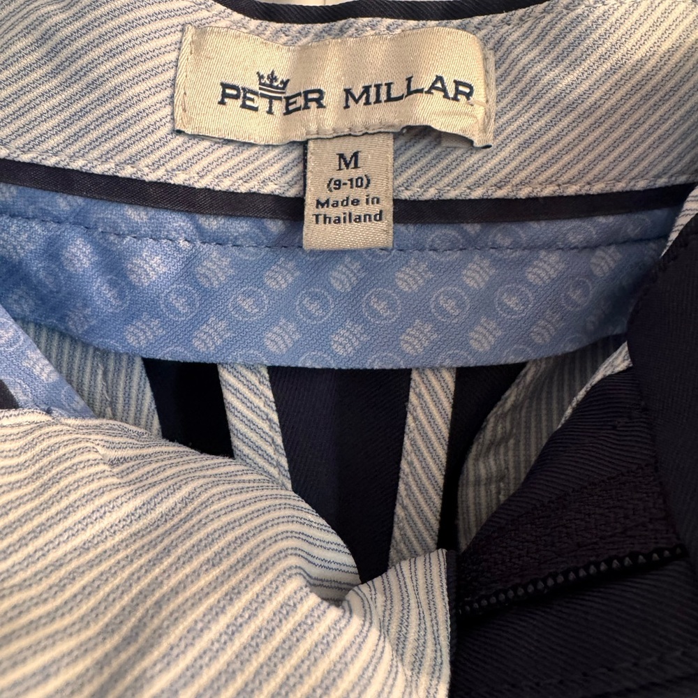 Peter Millar Boys navy performance golf shorts size medium